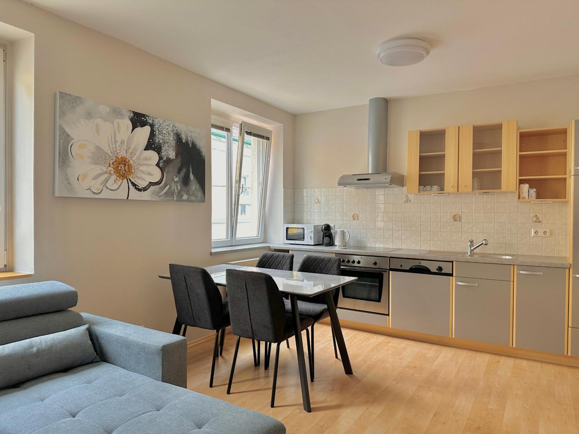 City Apartment Sankt Poelten Exterior photo